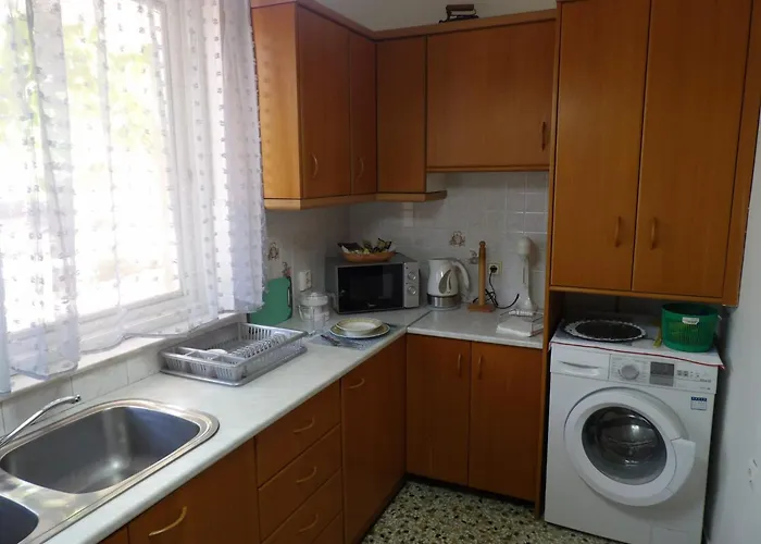 Дом отдыха Vivari's Family House