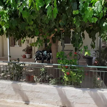 Vivari's Family House Σπίτι διακοπών *